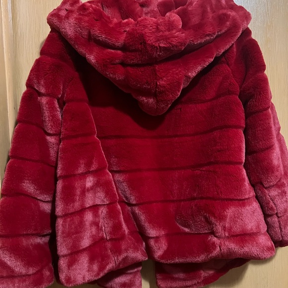 Apparis Red Faux Fur Teddy Jacket - Picture 5 of 5
